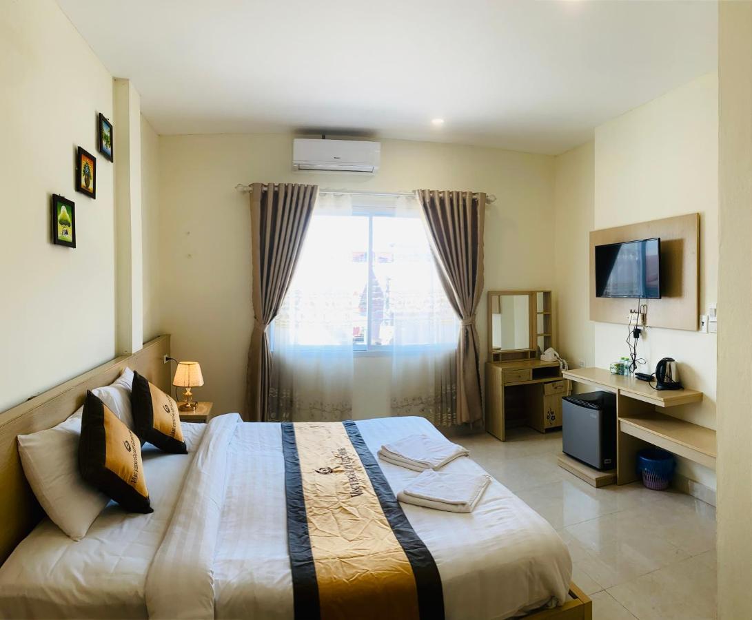 Valentine Boutique Hotel 万荣 外观 照片